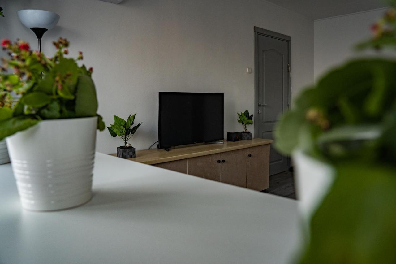 Modern 1 Bedroom Apartment In Bucharest Center! Exterior photo